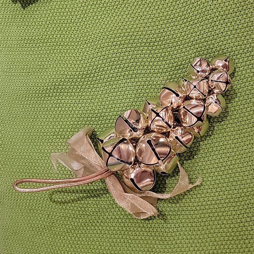 Jingle Bell grapes Door decor.  Gold bow and hanger. 8 x 4 with 4" loop